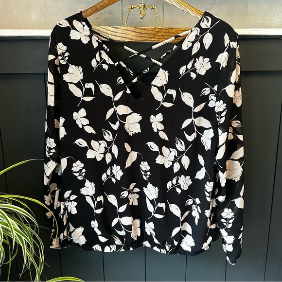 TORRID‎ Black & Beige Floral Double Layer Chiffon Blouse Size O (Large) - Picture 1 of 13